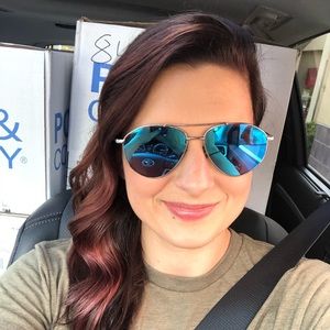 Meet your Posher, Kristy